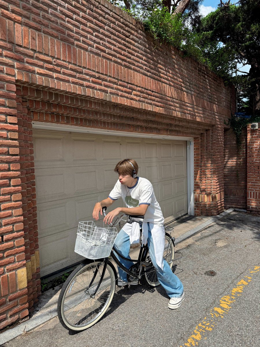 lekoi913's tweet image. 재현이가 사진 보내줘써 🥹🥹