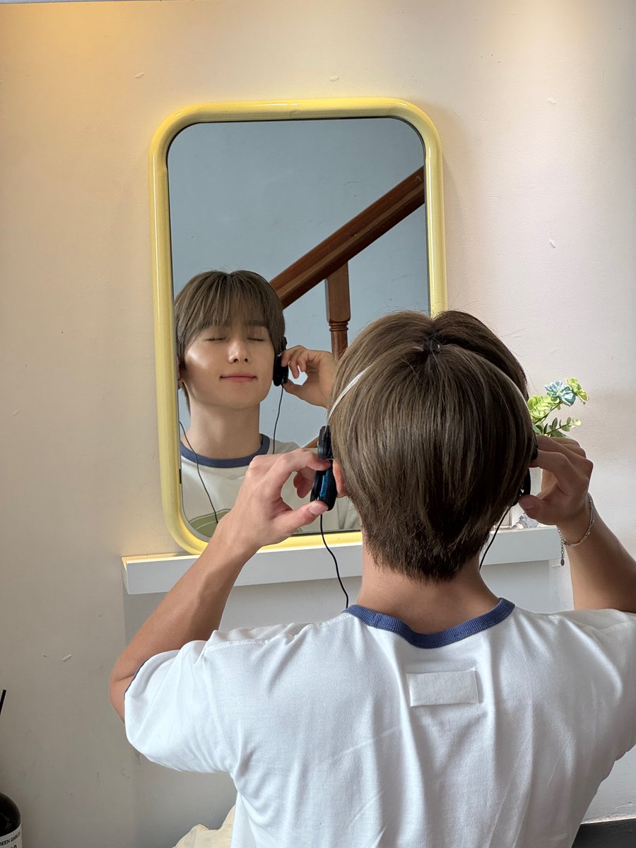 lekoi913's tweet image. 재현이가 사진 보내줘써 🥹🥹