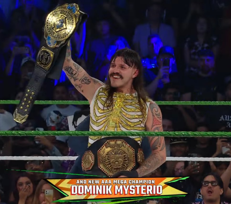 Dirty Dom Double Champ Mysterio