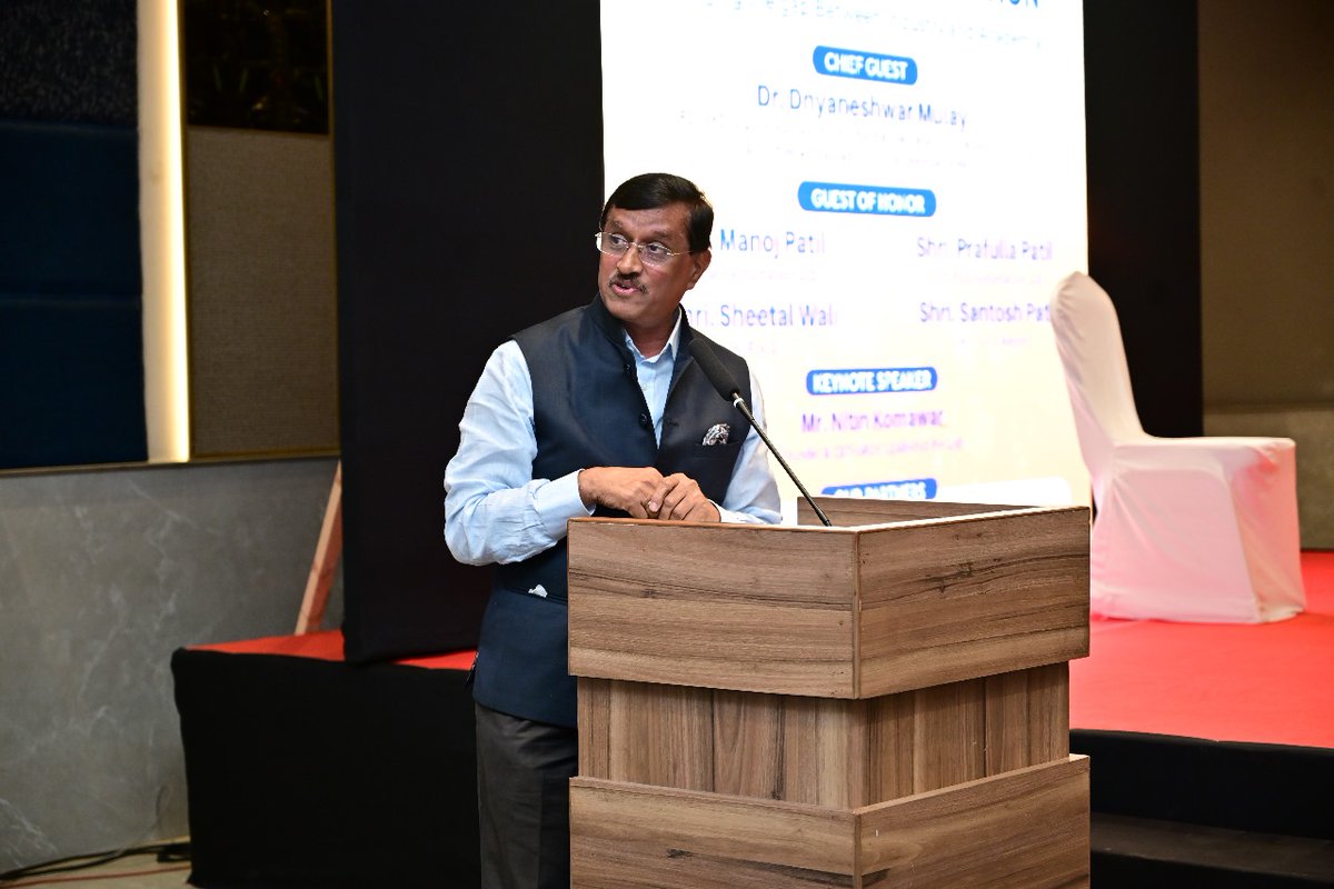 navnirmiti's tweet photo. Inaugurated IGNNITTE- CenterofExcellence inSkilling &amp;Innovation in Pune.The Center aims to expose students,Industry &amp; Researchers to latest Industry 4.0Technolohy-IoT, AI,Robotics,PLC-HMI &amp; 3D Printing.Also presented my concept of Education 4.0,Governance 4.0 &amp; Society 4.0. https://t.co/ftFnAOLCpJ