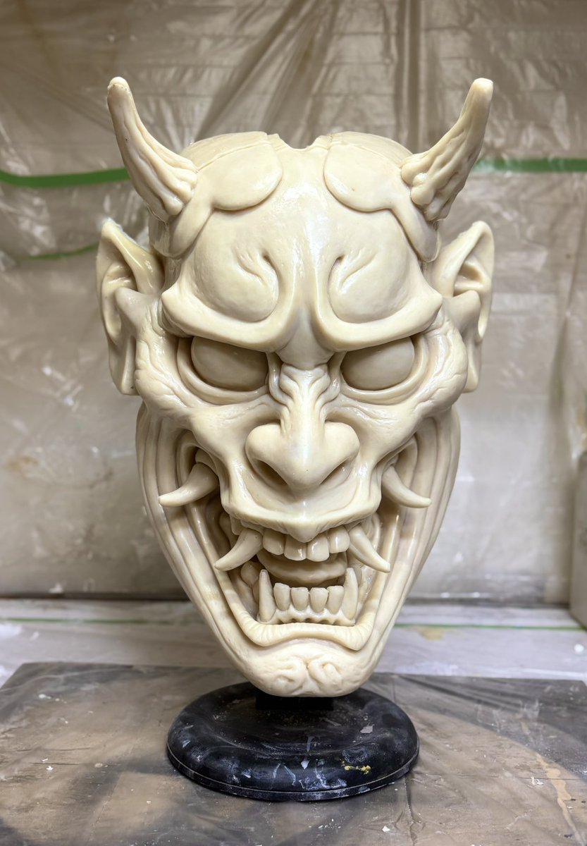 asomegane1's tweet image. I did a test cast and the results were good 👹👍 The work continues on to the next step.テスト抜きです。ひとまず問題無さそうなので、次の工程に進みます👹
#sculpture #artwork #casting #resinsculptures