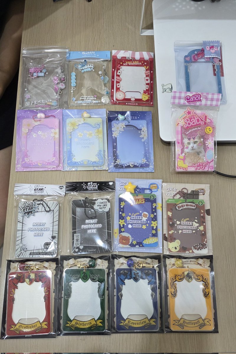 SJ012_'s tweet photo. Hello, anyone interested in getting these acrylic cardholders? 

Dm me to find out the prices, https://t.co/JpDKxcJYXp