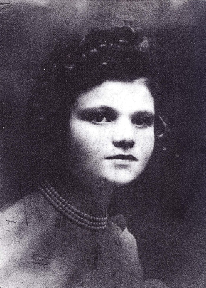 13 September 1905 | Polish Jewish woman Ruchla Nowak was born in Opoczno. A seamstress. She emigrated to Belgium.

She was deported to #Auschwitz. She did not survive.
