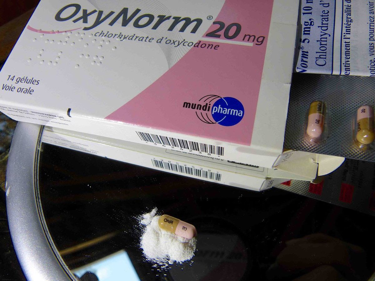 AndiTlocalvendo's tweet image. 💊 OxyNorm 20 mg = Fast-acting pain relief for severe pain.
⚠️ High risk of addiction &amp;amp; overdose.
💡 Follow your prescription precisely &amp;amp; never share medication.

#OxyNorm #Oxycodone #OpioidSafety #PainManagement #PrescriptionMedication #OpioidAwareness #MedicationSafety #anxiety