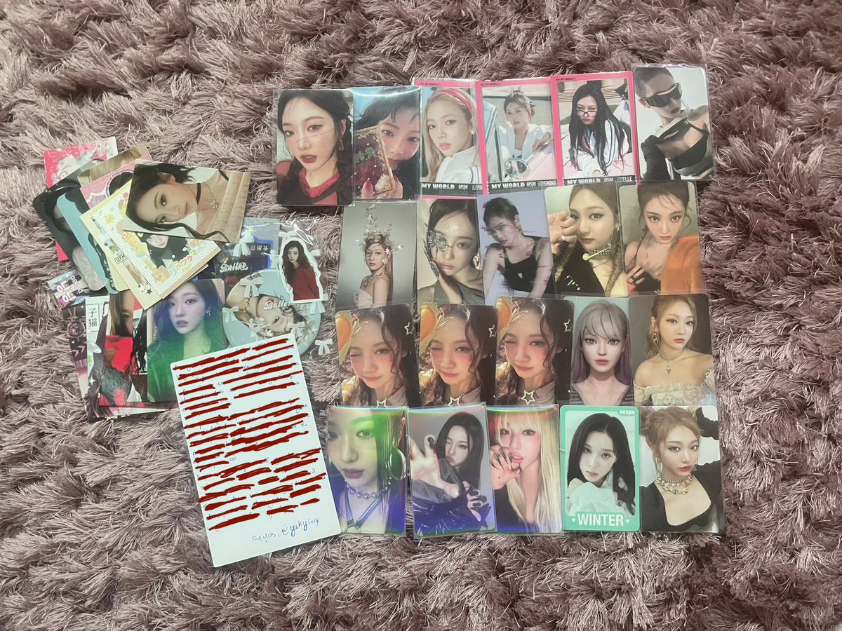 ☆★Mandy★☆ (@mercuriosx) on Twitter photo Feedback super positivo para a <a href="/YukyIny/">˖ ֹ੭୧ 𝐲𝐮𝐤𝐲𝐢𝐧𝐲 ⊹ ࣪ ⑅</a> que me vendeu esse set do aespa, me encheu de brindes e fez envio super rápido, muito obrigada amg !! Feedback super positivo para a <a href="/YukyIny/">˖ ֹ੭୧ 𝐲𝐮𝐤𝐲𝐢𝐧𝐲 ⊹ ࣪ ⑅</a> que me vendeu esse set do aespa, me encheu de brindes e fez envio super rápido, muito obrigada amg !!