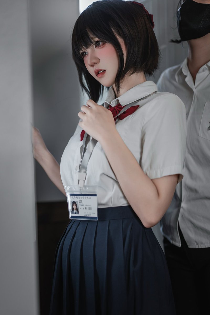 福利姬✨🔮阿薰kaOri🔮✨分享的黄推图片2 - 网红私拍内容