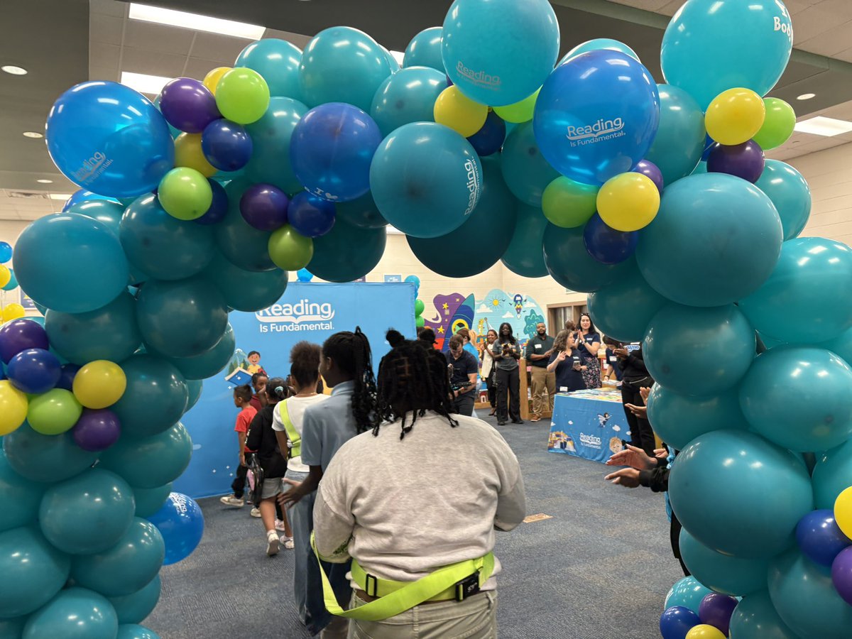DrArniseOwens's tweet image. Thank you @Amazon for the amazing book nook to support our students reading journey @APSDobbs ! We are so excited for our students 🎉🎊👏🏾👏🏾!
#ReadingisFUNdamental
#WeareSouthAtlanta