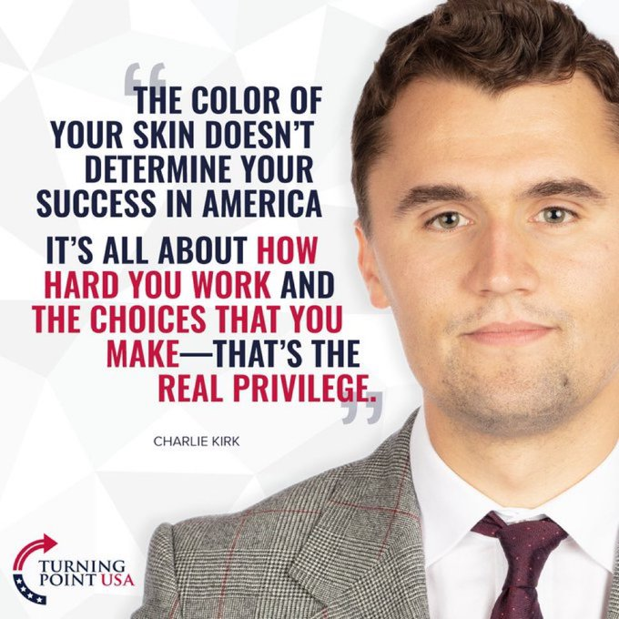 sarahloonn's tweet photo. @FightWithMemes https://t.co/WsgOxsTZ00