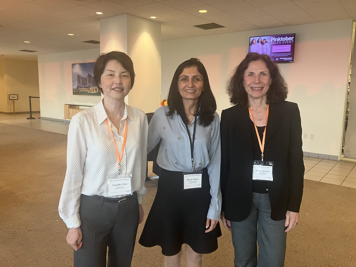 KidneyCancer's tweet photo. 🎉 Pleased to wrap up a full day of preclinical model presentations with a lovely reception thanks to our host and partner @KCPUTSW. Many new connections and collaborations to fast track #kidneycancer discoveries are in the works! #RCCAMW https://t.co/h5ICdbEVSC