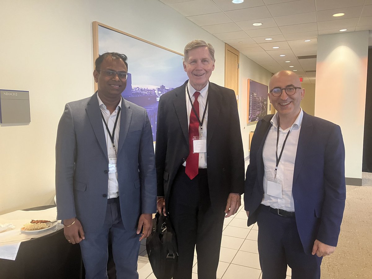 🎉 Pleased to wrap up a full day of preclinical model presentations with a lovely reception thanks to our host and partner <a href="/KCPUTSW/">KidneyCancerProgram</a>. Many new connections and collaborations to fast track #kidneycancer discoveries are in the works! #RCCAMW