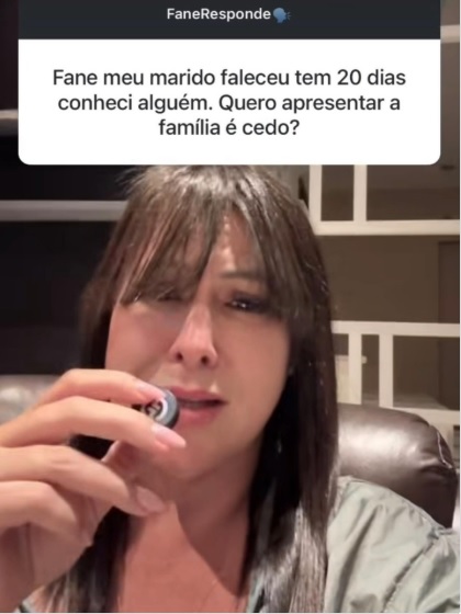 pode levar, fala q estão comemorando 2 meses de namoro