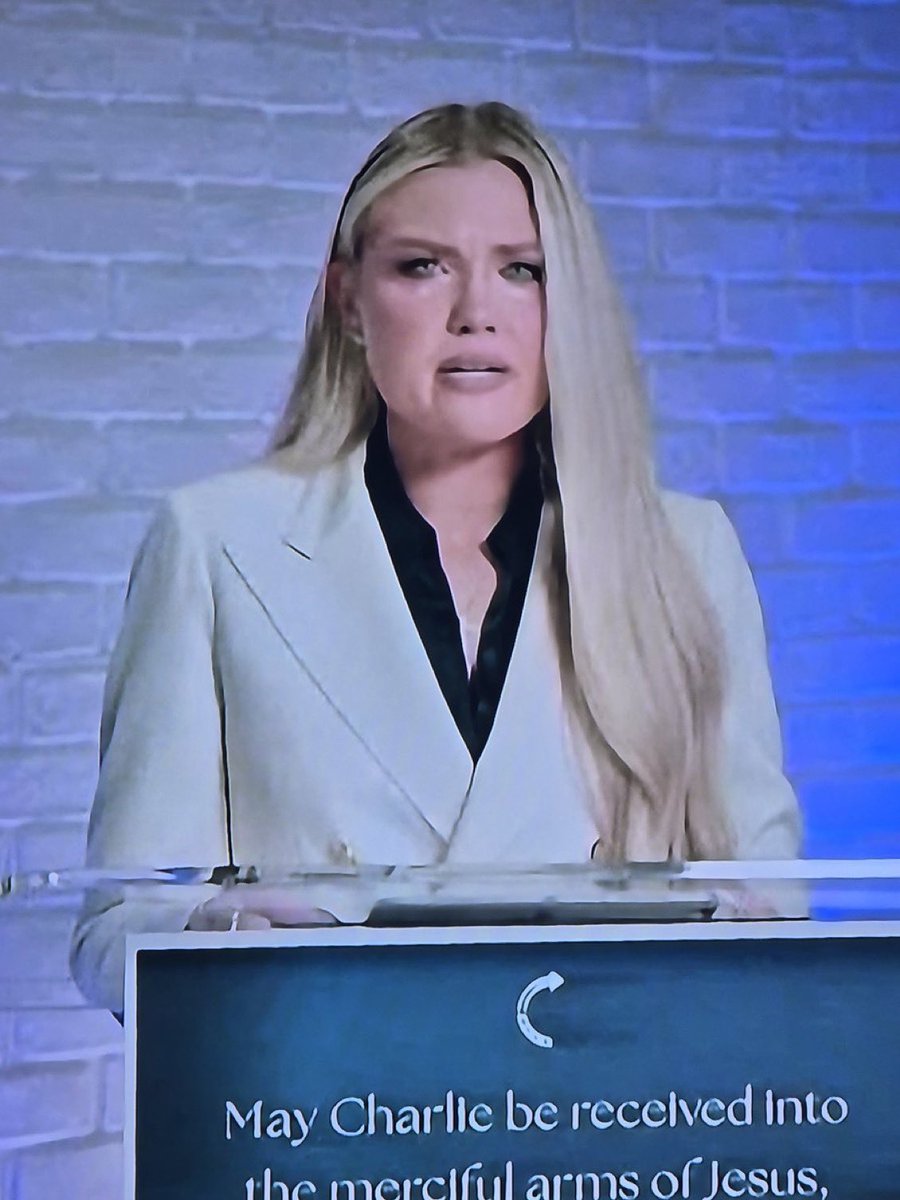 🚨Erika Kirk  “Jeśli myśleliście, że misja mojego męża była potężna wcześniej, nie macie pojęcia.” 

“Krzyk tej wdowy będzie rozbrzmiewał na całym świecie jak okrzyk bojowy. Ruch, który zbudował mój mąż, NIE UMRZE.”

TO JEST TAK MOCNE ❤️