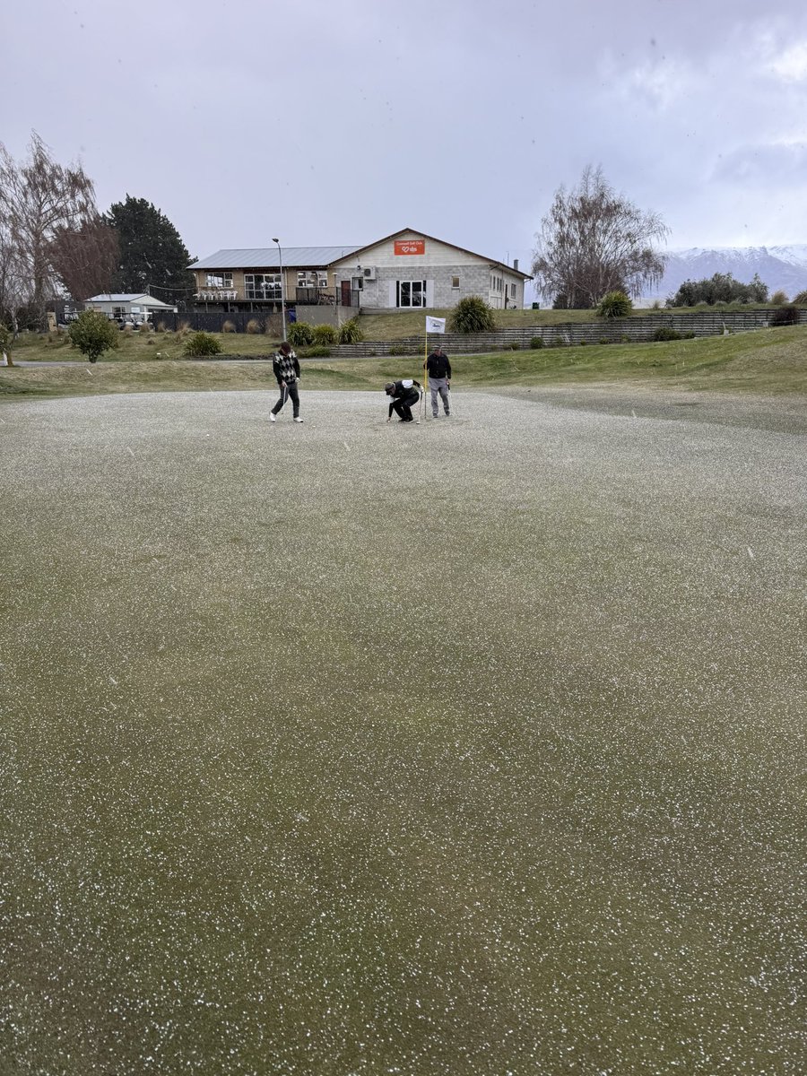 alexmoore81's tweet image. A little hail to finish the round. Made for some wobbly putts! #Golf #GolfCommunity