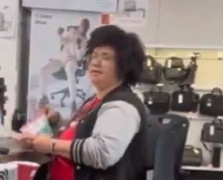 What Office Depot execs see before their entire world comes crashing down.
