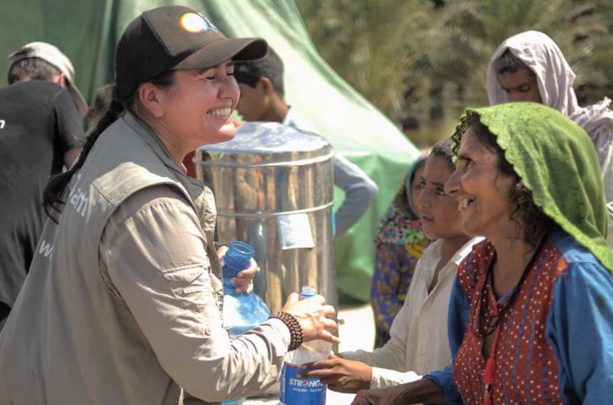 stranger tweet media