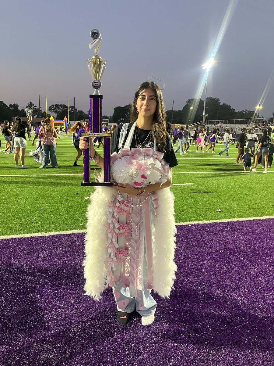 orchestra_HHS's tweet photo. We had a GREAT time ⁦@HumbleISD_HHS⁩ Homecoming Parade! The students also won best Secondary Float. Ready for our ⁦@FootballHumble⁩ game tomorrow! https://t.co/lMvZWhGrj3