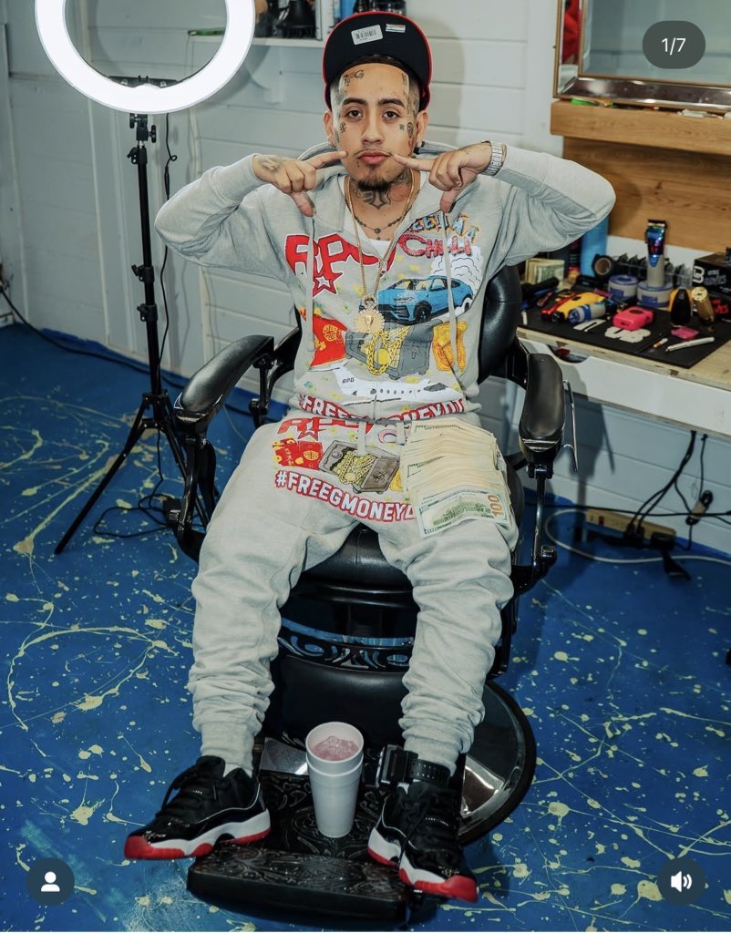realmewithrel's tweet photo. When y’all want this interview ? 👀🎙️ https://t.co/PI1UQ4daUR