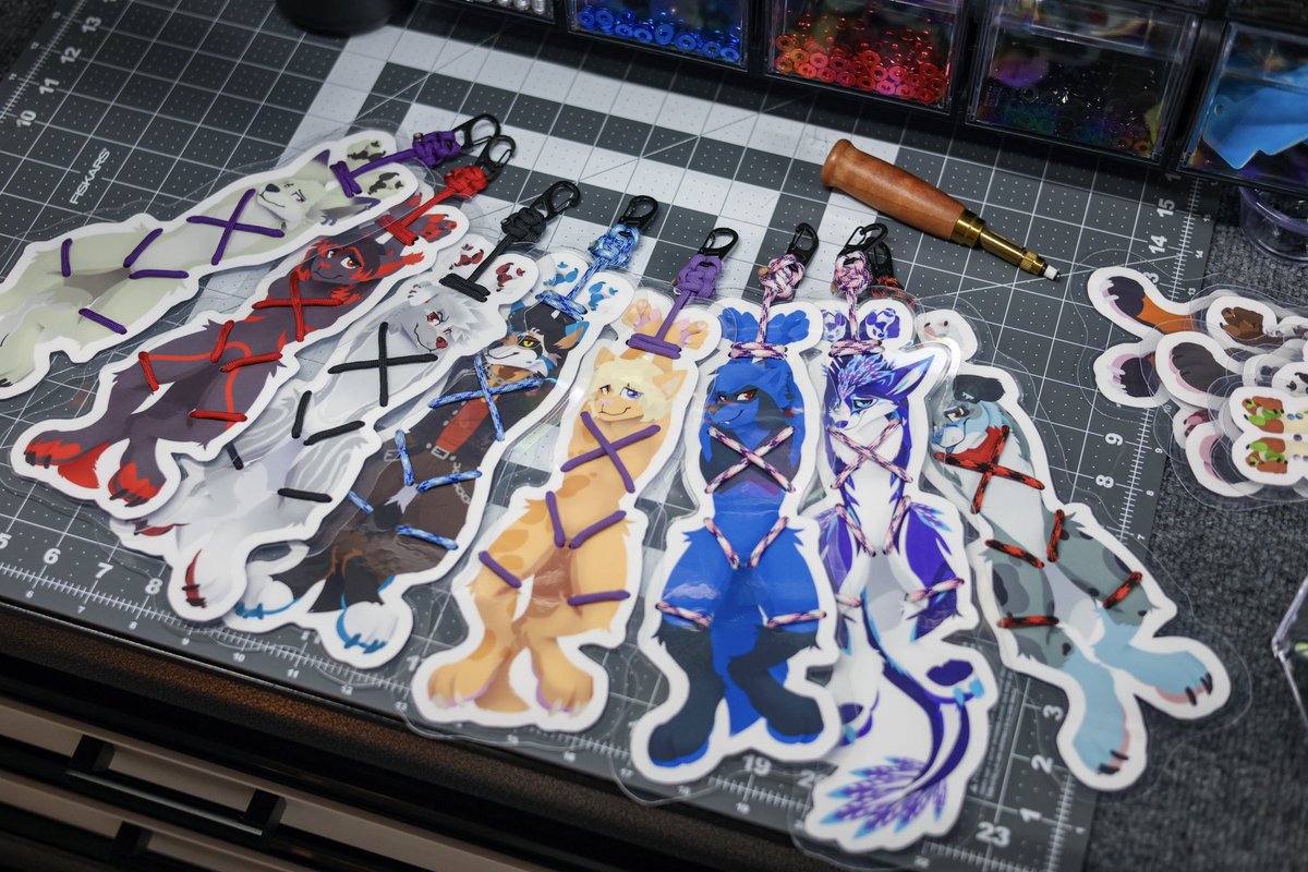 BTW I’m finishing up my current shibari batch rn and will be opening back up for them again tomorrow!

I’ll post the form here Saturday afternoon (9/13) at 1pm PST