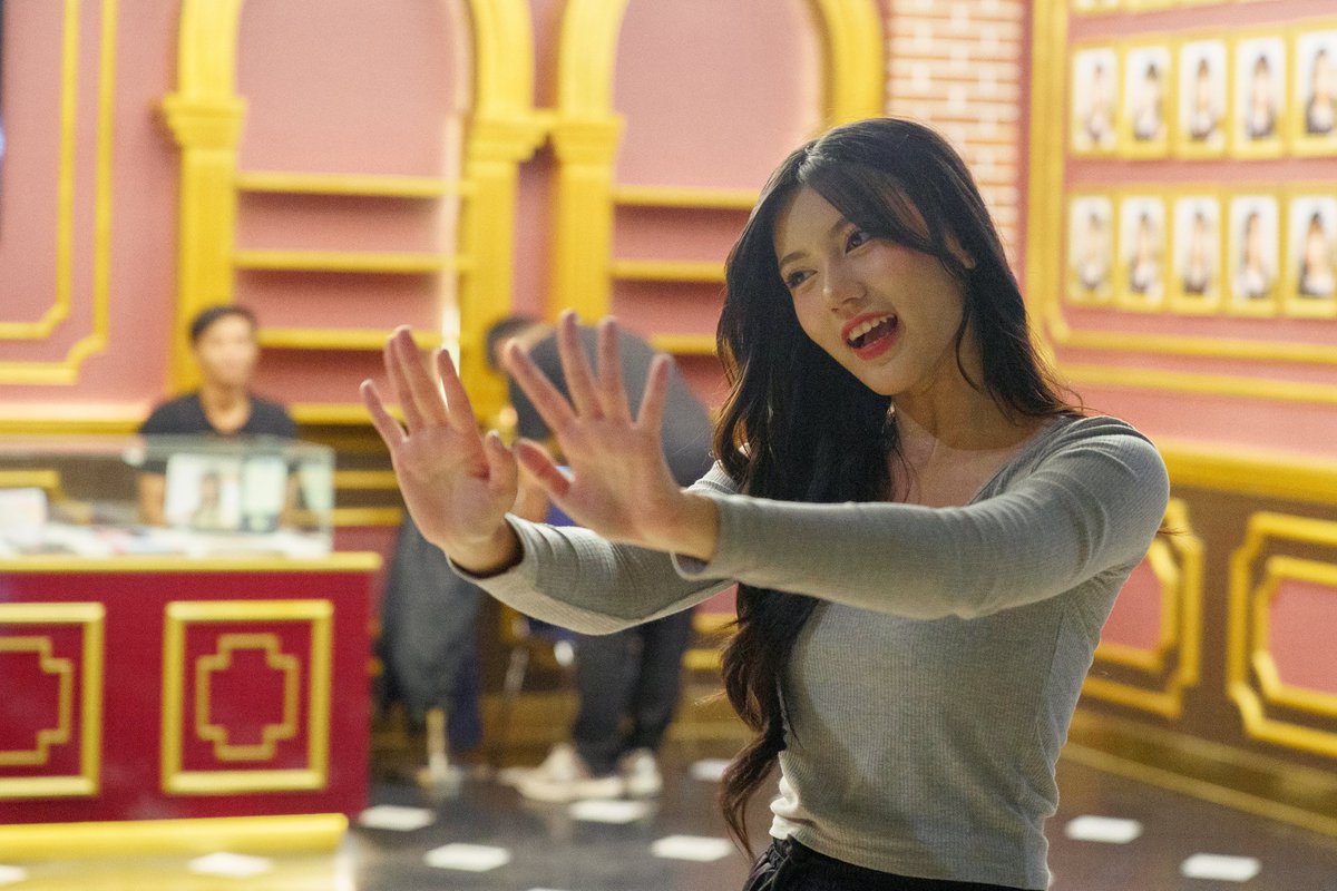 Indiraise_ID's tweet photo. Sayapmu tampak perlahan membentang. Mengantarmu pada babak baru hidupmu. 

Terima kasih atas seluruh kesan yang kamu berikan dan semoga pesan dari kami untukmu bisa tersampaikan. 

@SP_IndiraJKT48
#SaigoNoHanatabi
#Seruni https://t.co/FSvUUvLGJ7