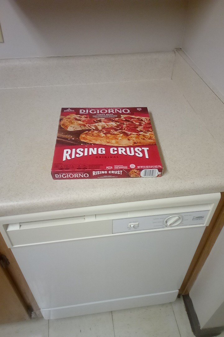 melmangames39's tweet image. Time for #pizzathursday on a Friday