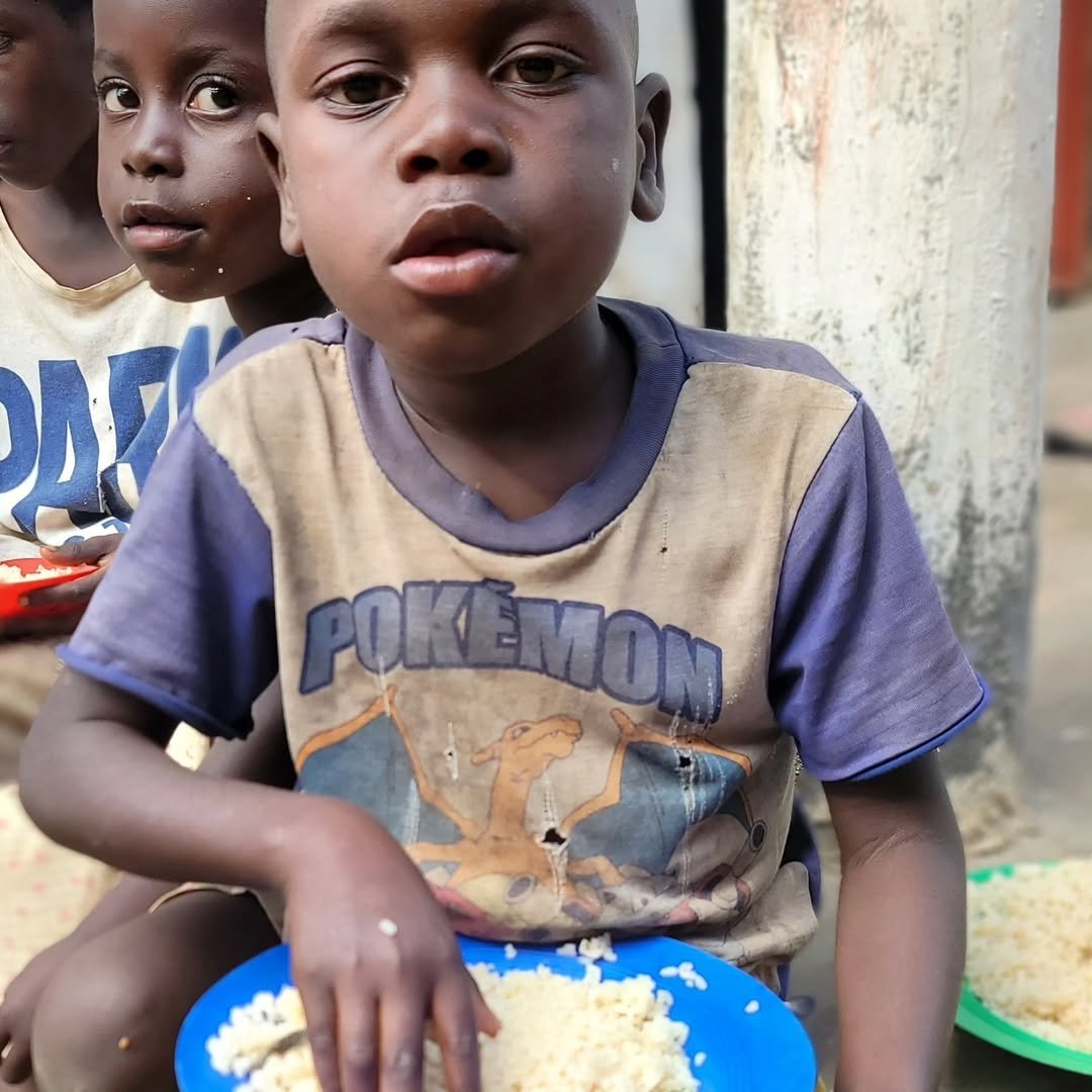 lighthouse_256's tweet photo. ✨ Every meal is a blessing ✨
Because of your kindness, these little ones are able to eat with joy and hope. 💕 Together, we can continue to fight hunger and bring smiles to more children. 🌍
#Nonprofit #Charity #EndHunger #MakeADifference #togetherforchange #Viral #TrendingNow https://t.co/jrp0XwjBN7