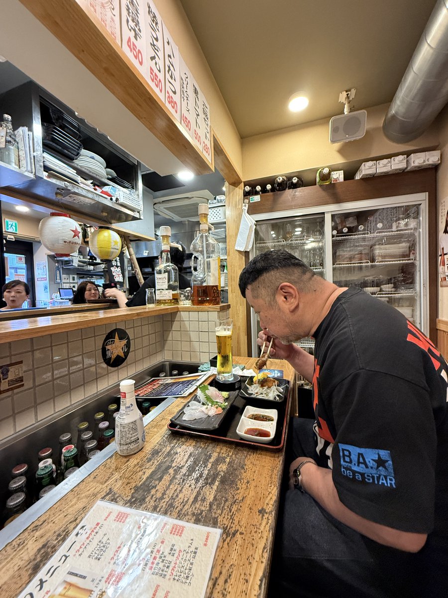 bsa_kenkoba's tweet image. #ケンコバ さん東京青戸での🍺
元気酒場 一笑一杯
お店の方の軽快なトークに旨い料理と旨い酒
おひとり様でも居心地良しの
お店でございました
ごちそうさまでした😎
#ケンコバのほろ酔いビジホ泊 全国版
#TVer  #BS朝日 
 x.com/TVer_info/stat…
