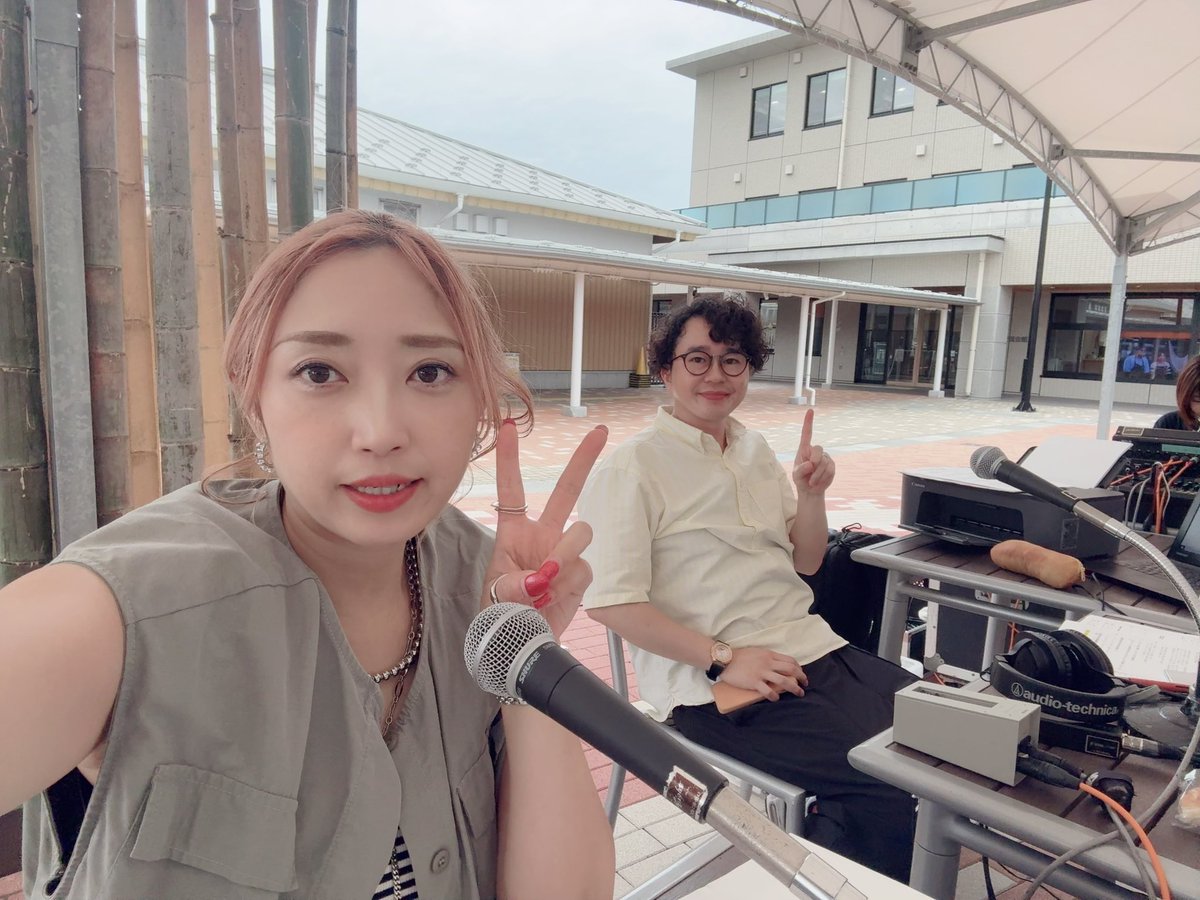 GoToNIIGATA775's tweet photo. 今日のサタナビ in 田上町は関田将人 @sekita_m と上村知世 @tomose_0207 がお届けします！
会場は #道の駅たがみ 🌿
到着して色々楽しんでますw
田上町のおすすめメッセージお待ちしています💌
https://t.co/IB5ODnr1Gx

@RS_tagami
#ニイタビ775 #fm775 https://t.co/DaWh8A6hQ8