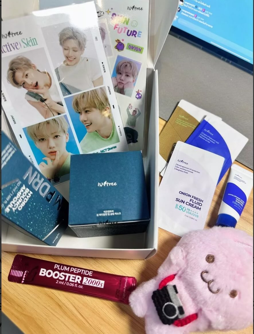 Suno_13's tweet photo. ￼ISNTREE x NCT JAEMIN Beauty Set | Limited Edition | Sun Gel, Sun Serum, PDRN Sets + Photocard &amp; Sticker

https://t.co/HMH0mPUgbl

WTS LFB PH
🩵authentic  
🩵 sealed
🩵 brand new
🩵 ready stock https://t.co/Kl1nV9IJiR
