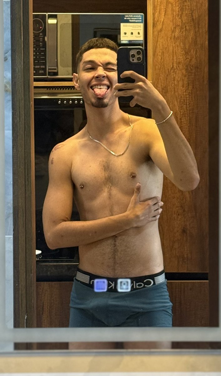 Tu flaco 🫵🏼😜