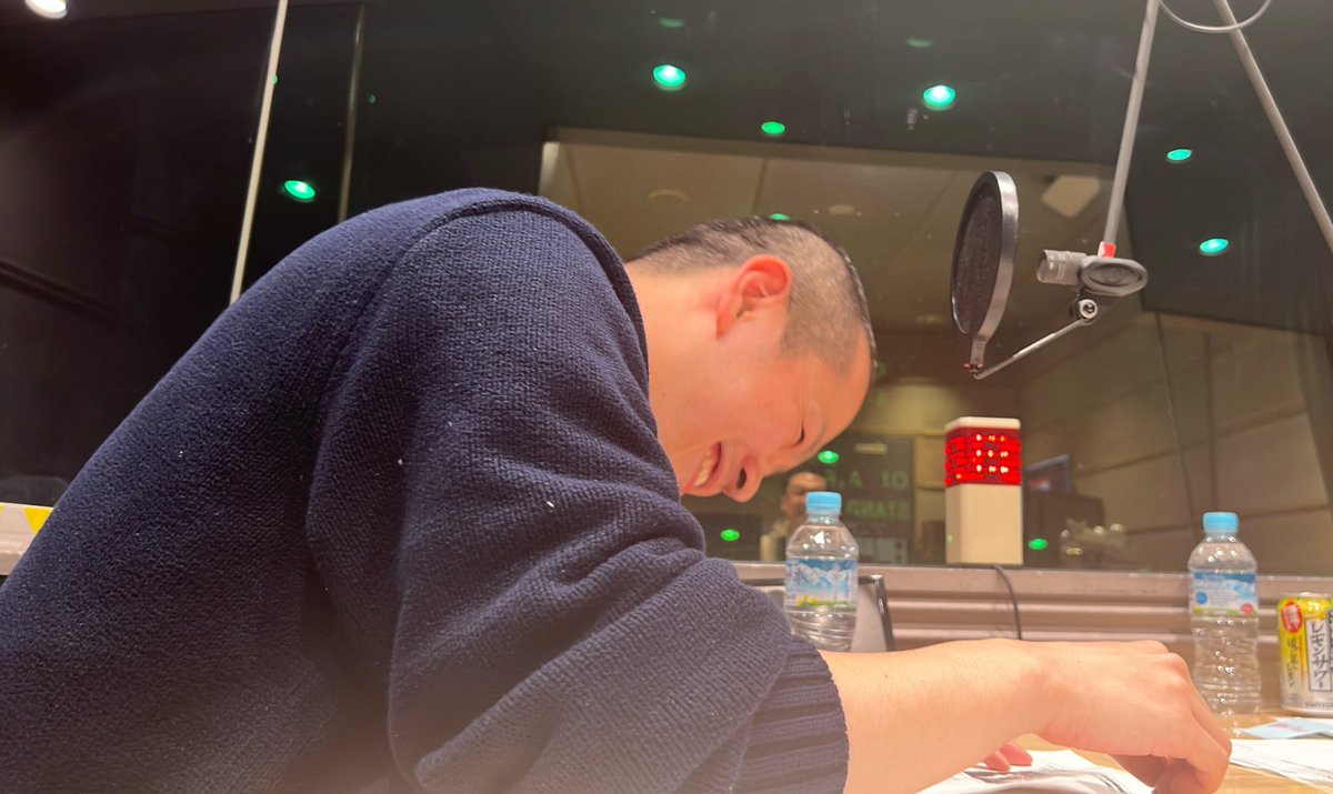 N93_pptsurugi's tweet image. ⚔️再結成記念・パンポテ剣 ⚔️

ひとまず1ヶ月復活です

新ネタいっぱい書いてくれる人と
覚えられるか心配な人

それがパンポテ🍖

#パンポテ剣

新作聞きつつ、
剣、アーカイブ#30
山名、初めての号泣回
45分30秒からです。

号泣から本当の言葉をお聞きください

podcasts.apple.com/jp/podcast/%E3…