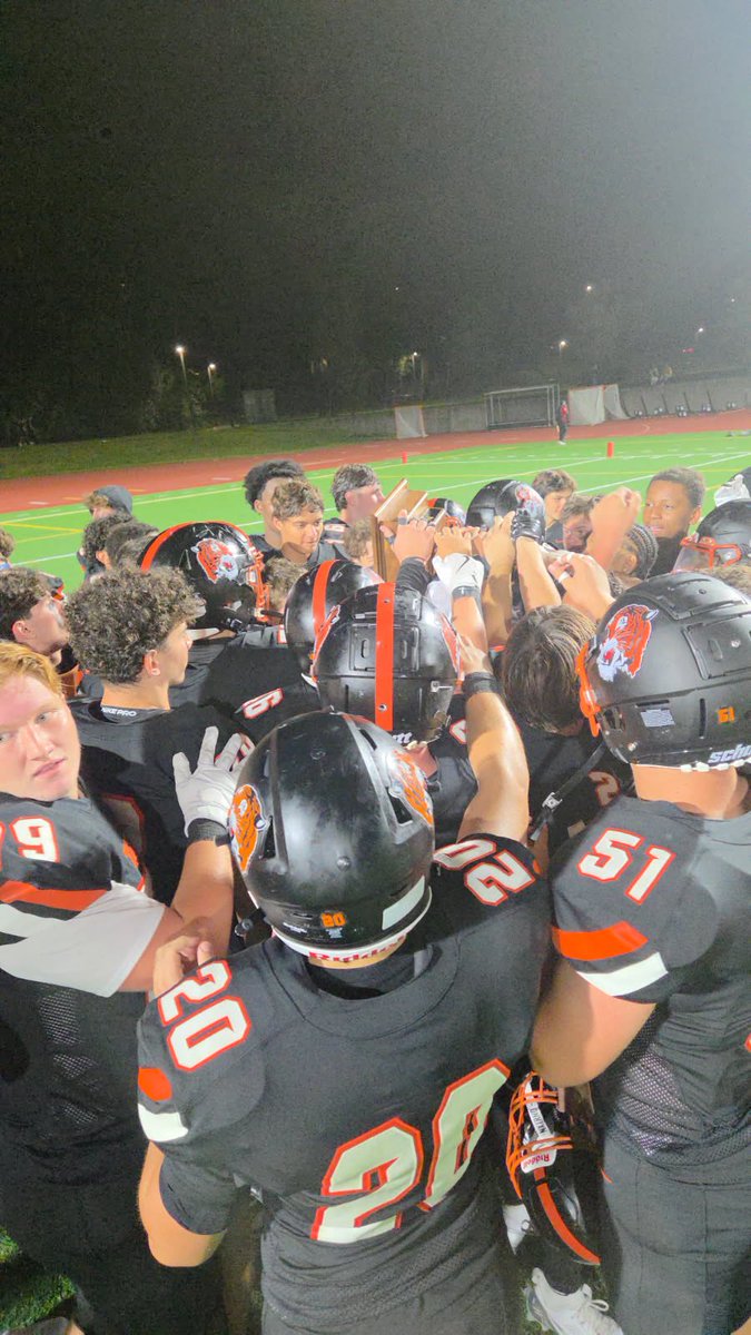 Amazing Team Win!  29-0  over a tough Waltham Team
Dylan Leone 164 all purpose yards 2 Tds
Freddy Torcasio 202 pass yards 2 TDS 1 Rush Td
Great Team Defense
<a href="/BostonHeraldHS/">Danny Ventura</a> <a href="/nweitzer7/">Nate Weitzer</a>