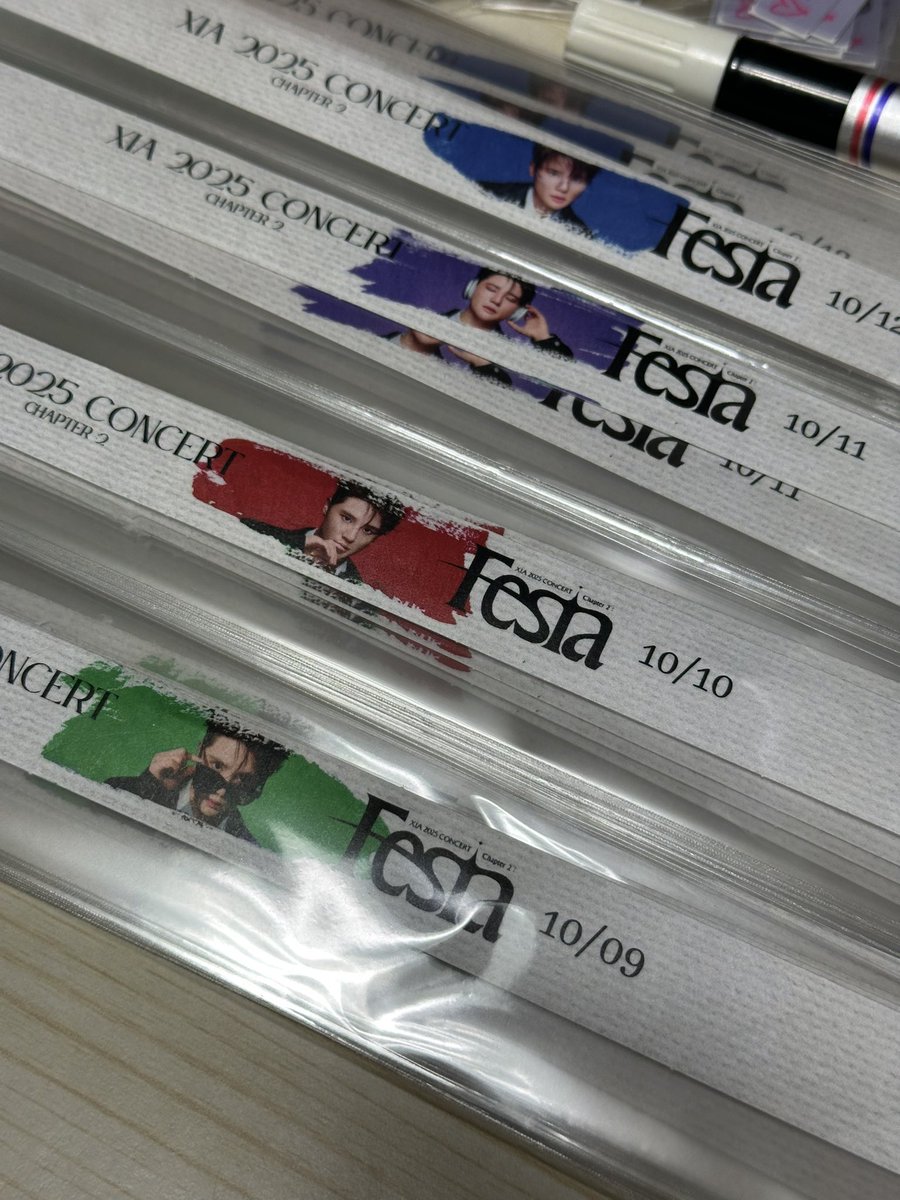 [페스타 나눔 공지]
페스타 10/09(목), 10(금), 12(일)
손목띠 나눔 합니다:)

✔️일자별로 사진이 다르고 날짜가 기입
✔️10/11손목띠는 10/10(금)에 나눔 진행 예정

🥥🌴온샤 확인 예정🌴🥥
👉🏻위버스+프롬 확인(준수만 있는 메인화면)

🙇🏻‍♀️RT감사합니다🙇🏻‍♀️