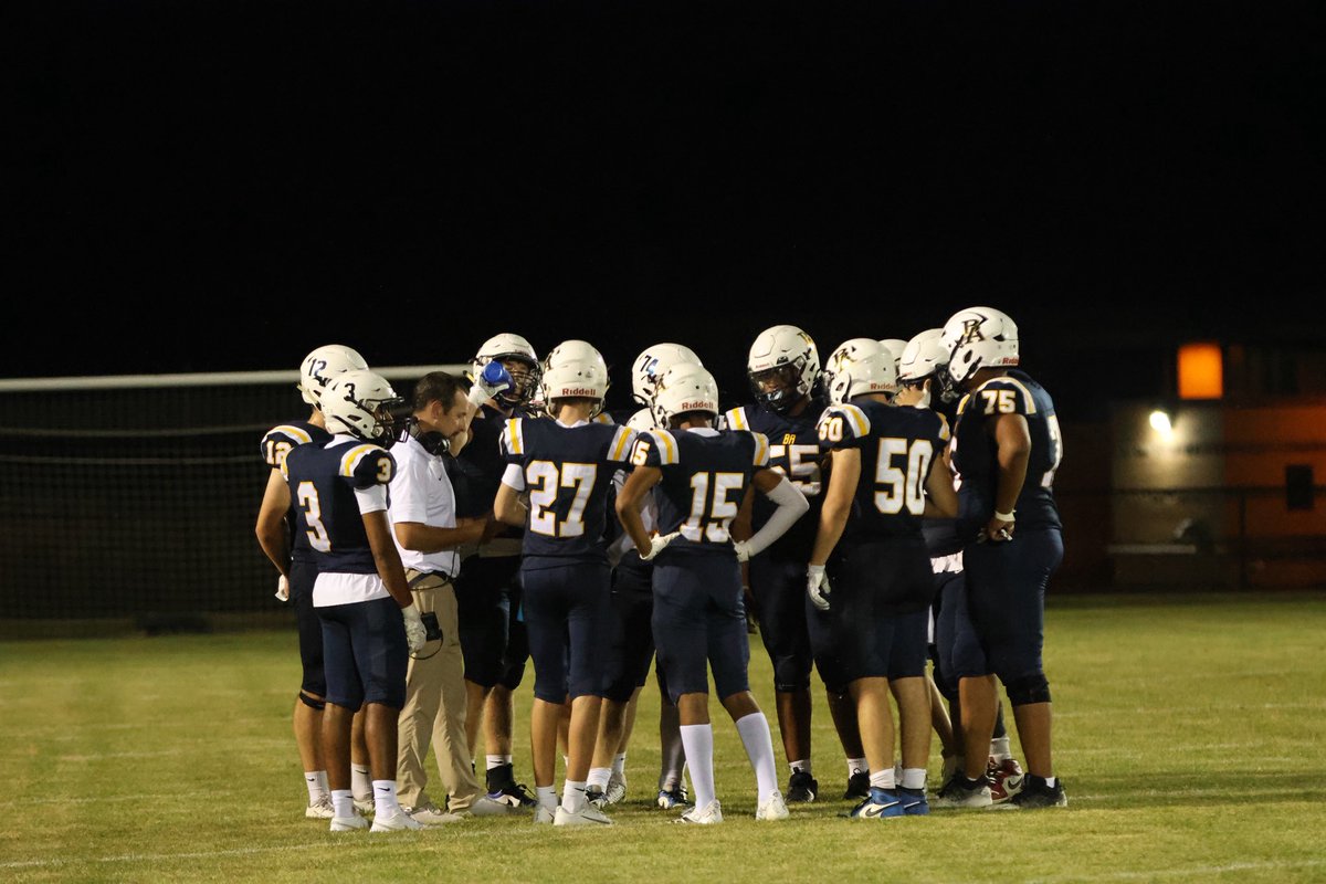 Tough loss tonight to Reedsvile, but great to recognize our Jr. Knight Football program

BA 12
Reedsville 21

Beau Libbey 32 carries for 258, 1 TD

Mason Dorn led the team with 8 tackles 

Jesse Mayorga had a Fumble Caused and Fumble Recovery 

#wisfb #brookfieldacademywi