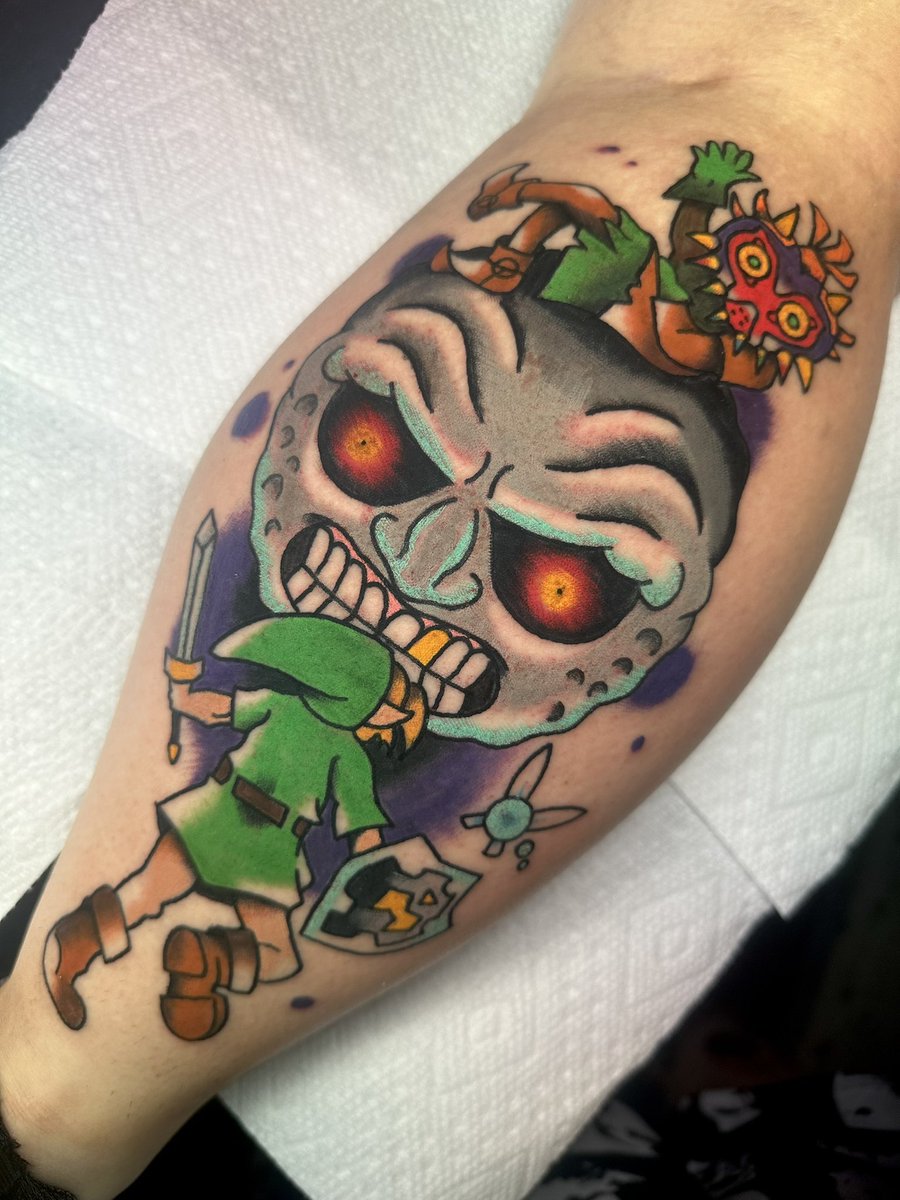 Digr3ttt's tweet photo. I will continue to show some recent tattoos I have done! Hoping to find more people in south western PA who wanna get cool nerdy stuff! https://t.co/TlgpObeVn9
