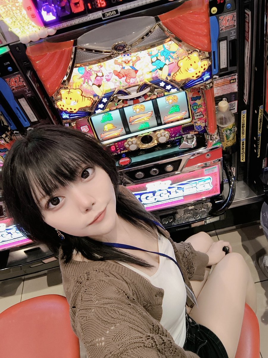 の*ん様 ❤️本日　夜9時頃　終了❤️558⭐️超レア【 マリエ 】クリスマスロ にこちゃん🐰🎀 (@25surochan) / X