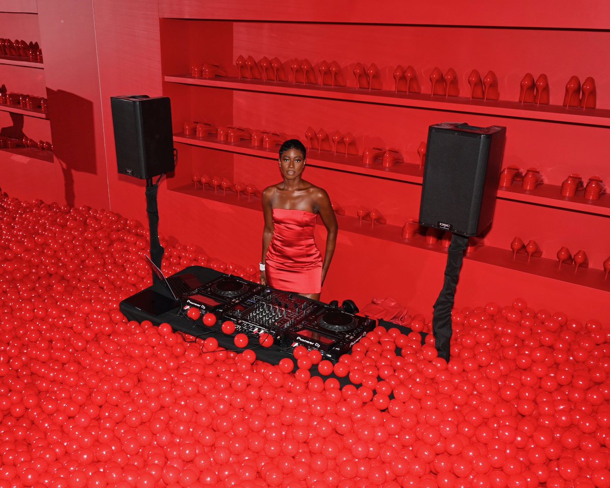 THE BIGGEST JUE (@djmohogany) on Twitter photo 