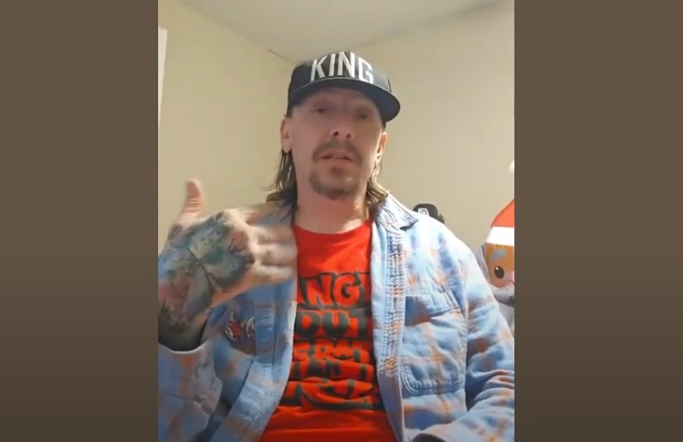 TotesNOTtodd's tweet photo. The flannel in 2023 and 2025. its seen better days 😬 https://t.co/m9IBrqo1X9