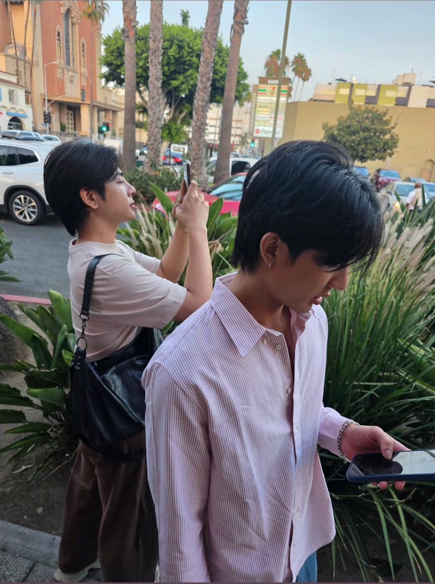 Fue muy lindo para ser realidad 

The love of mexican fans for EarthMix will never end!! 🇲🇽

#MexicoLovesEarthMix 
<a href="/Earth_Pirapat/">Earth Pirapat 🌏</a> <a href="/wixxiws/">มซ ตัวจริงยิ้มหวาน ติดวีนทวิตเฉยๆ</a>