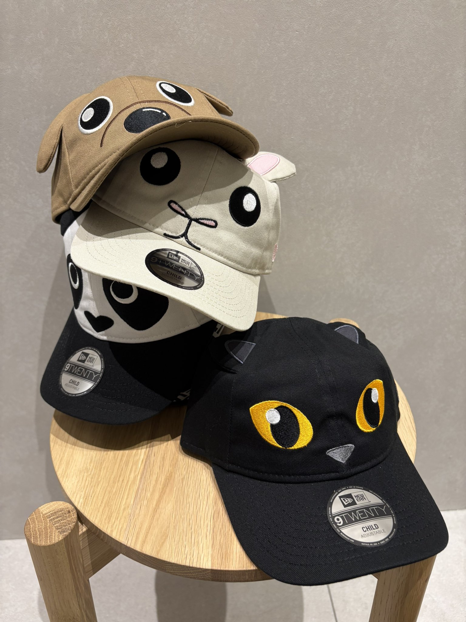 NewJeans x Hiroshi Fujiwara キャップ【新品・未開封】 NewJeans × 藤原ヒロシ のコラボアイテムが公開 国内