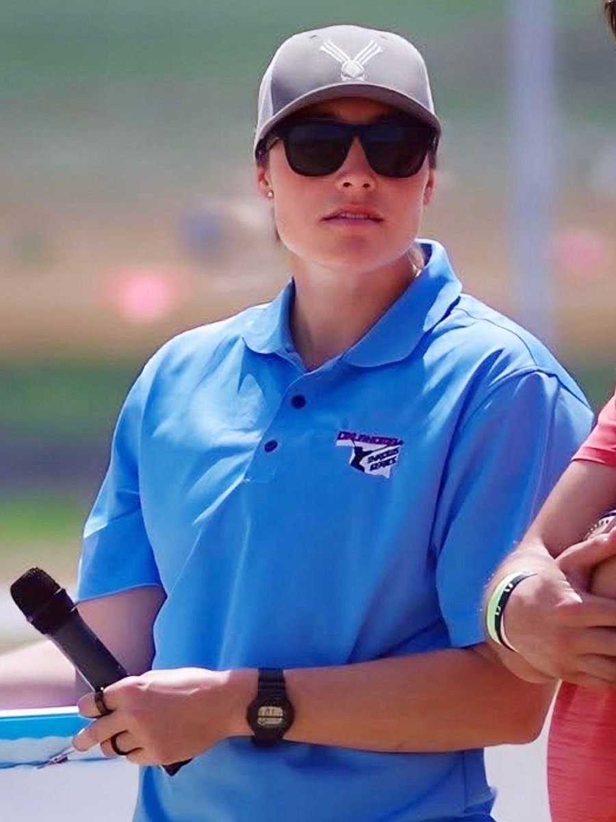 Wrote a thing about the mind and discus in and outside of Ramona. Special place for special athletes! #discus #throwtownramona karawinger.com/blog/2025/9/12…