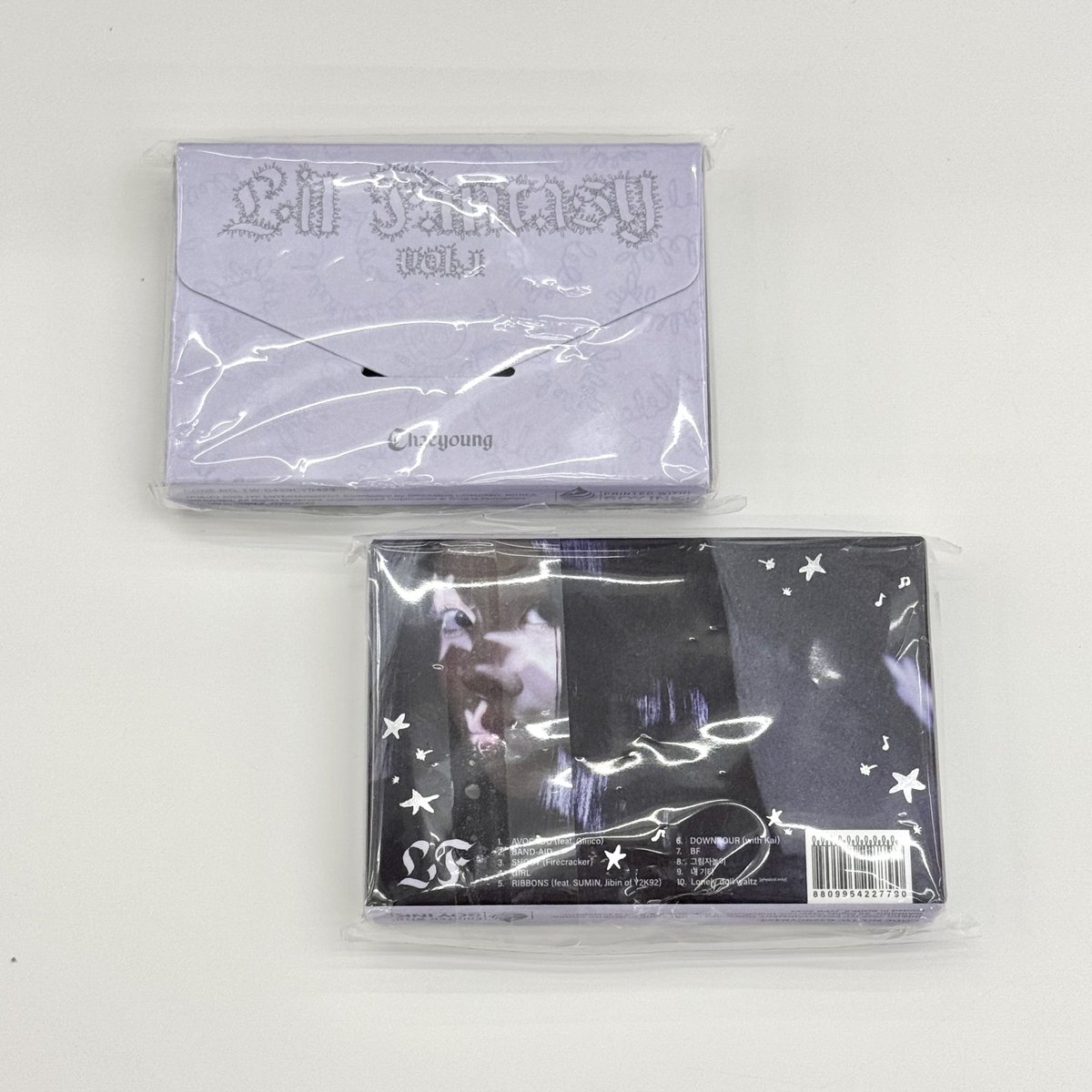 💿 K⭑POP PALETTE #CHAEYOUNG 입고 안내

CHAEYOUNG - THE FIRST ALBUM "LIL FANTASY vol.1"

K⭑POP PALETTE 명동에서 만나보세요 ✨

📍 서울특별시 중구 명동6길 25
☎️ 02-318-3723

#TWICE #트와이스 
#CHAEYOUNG #채영
#LIL_FANTASY_vol1 
#KPOPPALETTE 
#KPOP