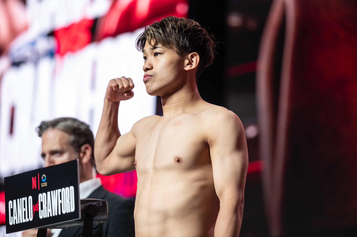 Reito2230110's tweet photo. 公開計量
明日はこちらのUFC YouTubeにて放送されます。
https://t.co/HTMXcXYBn4

試合は日本時間で朝8時半前後あたりになるかと思います。
YouTubeからの応援よろしくお願いします🔥🔥 https://t.co/0XLZgFsCic