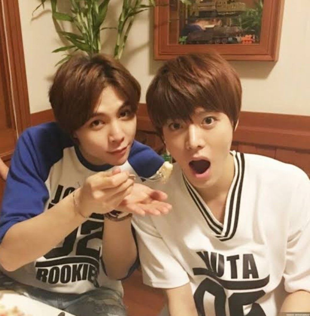 #event

쟈니 스케줄 꽉끼는 기념으로🎶
#rt+#follow 하신 분 중 흑가사리 or 덕자 2.0
한 분께 드립니다 (멤버 상관x)

당발은 쟌소리 첫방날♡.♡