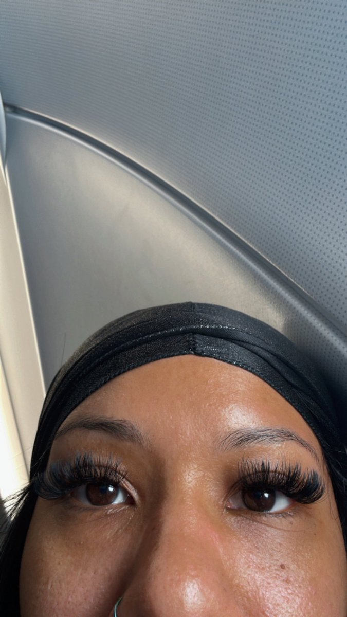 TheRealAutumnG's tweet image. Let me see your lashes ladies! 
#Lashes #Chicago