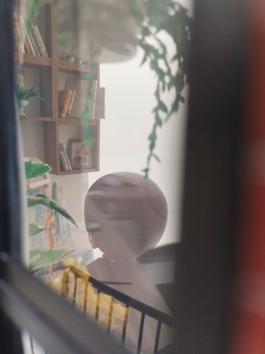 #dbh #rk200 #markus
馬庫斯的房間弄很久，因為他有兩倍磚牆要貼🤣
這個月完成馬庫斯的房間，這是一個系列，預計是四層樓可以隨意更換樓層的結構😆