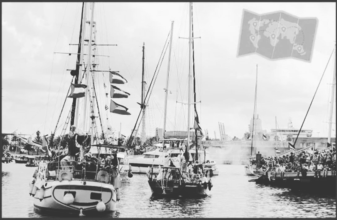 Kalbimiz tam bir merak ve dua ile Osmanlı'nın eski Bahriye Sancağı Tunus'tan yola çıkmış olan Sumûd filosuyla beraberdir.