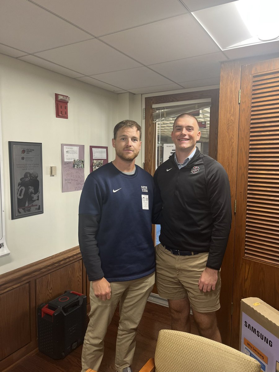 Thank you <a href="/Jay9Terry/">Jay Terry</a> for stopping by school today. Can’t wait to be out to a game this fall! 
<a href="/BrutonKendrick/">Coach Bruton</a> 
<a href="/DaytonFootball/">Dayton Football</a> 
<a href="/USFootball1890/">University School FB</a> 
<a href="/DaleRodick/">Dale Rodick II</a> 
<a href="/GCam1/">Twin</a> 
<a href="/TheJoeEwell/">Joe Ewell</a>