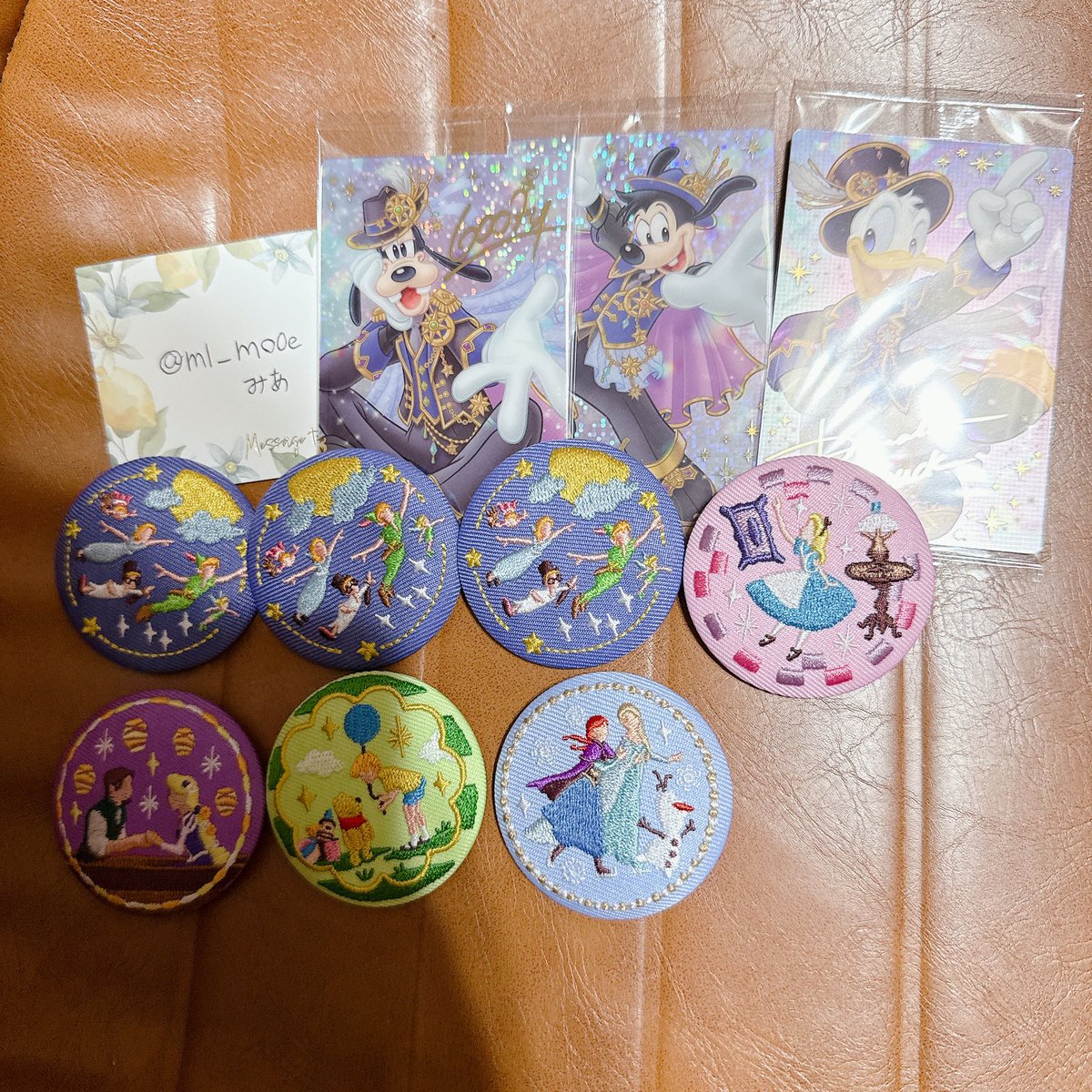 ml_mo0e's tweet photo. 【交換 譲渡】ディズニーウエハース 刺繍缶バッジ

譲)グーフィー、マックス、ドナルド、その他ノーマルカード複数枚(要相談)、ピーターパン、アリス、アナと雪の女王、プーさん、ラプンツェル

求)ウエハースチップ

郵送希望です。
異種互いで難しいとは思いますが検索からでもお声掛けください。 https://t.co/3mpENzHznW