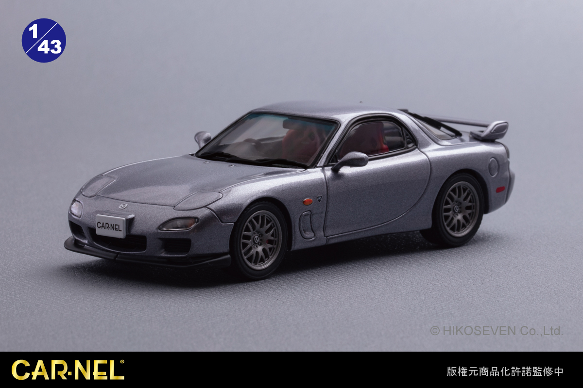 RX-7　1/34スケール　ダイキャストモデル　プルバックカー　ミニカー ロータリーエンジン30周年記念の黄色いRX-7と黒いRZが 1/43スケール