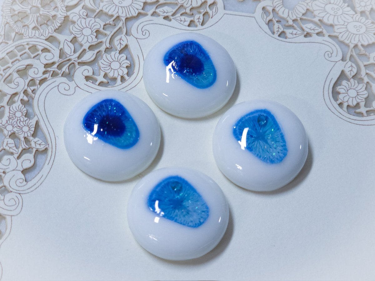 通り過ぎている夏のテーマアイ🐋🌟⭐️
#DD #DDアイ #レジンアイ
#ドールアイ
#ドルフィードリーム